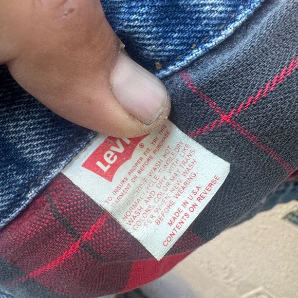 Vtg Levi’s Plaid Liner Denim Men’s trucker Jacket Made in the USA 🇺🇸 - Picture 6 of 7